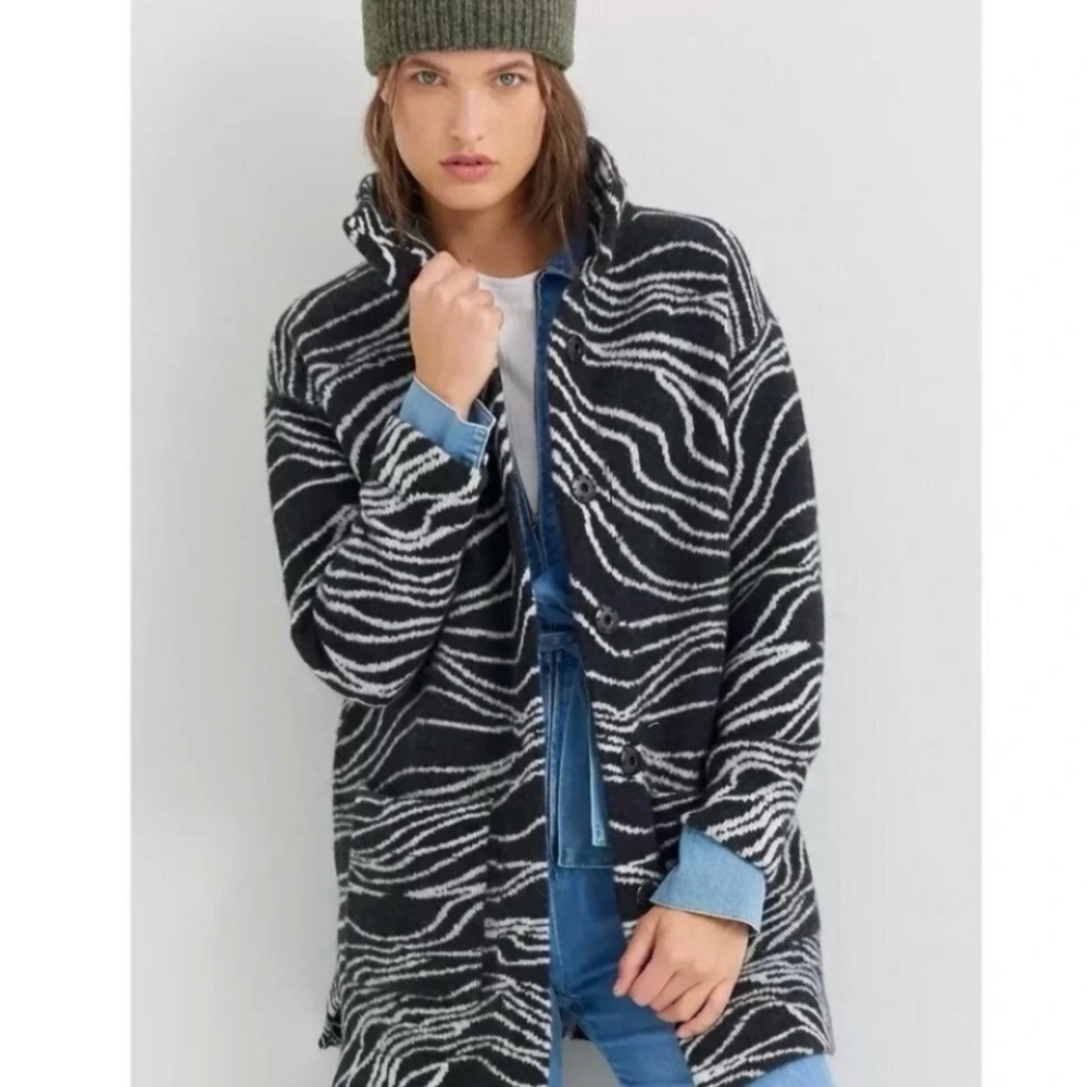 Anthropologie Maeve Black and White Zebra Print Jacket D, NWT